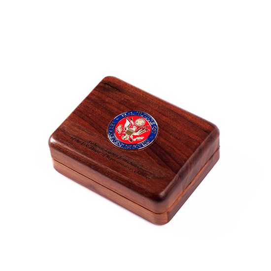 Wooden-Box-with-USHR-Coin-Main